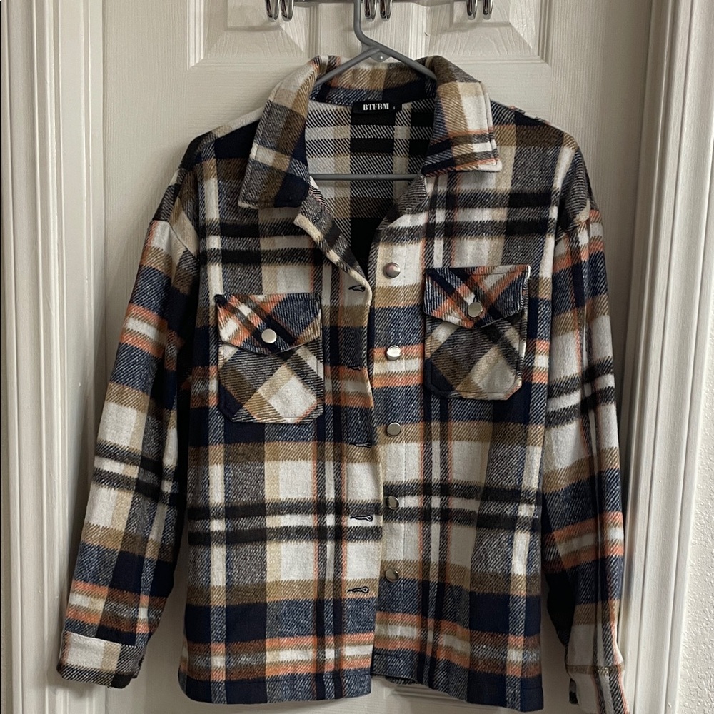 Stylish Plaid Jacket - Black, White, Tan